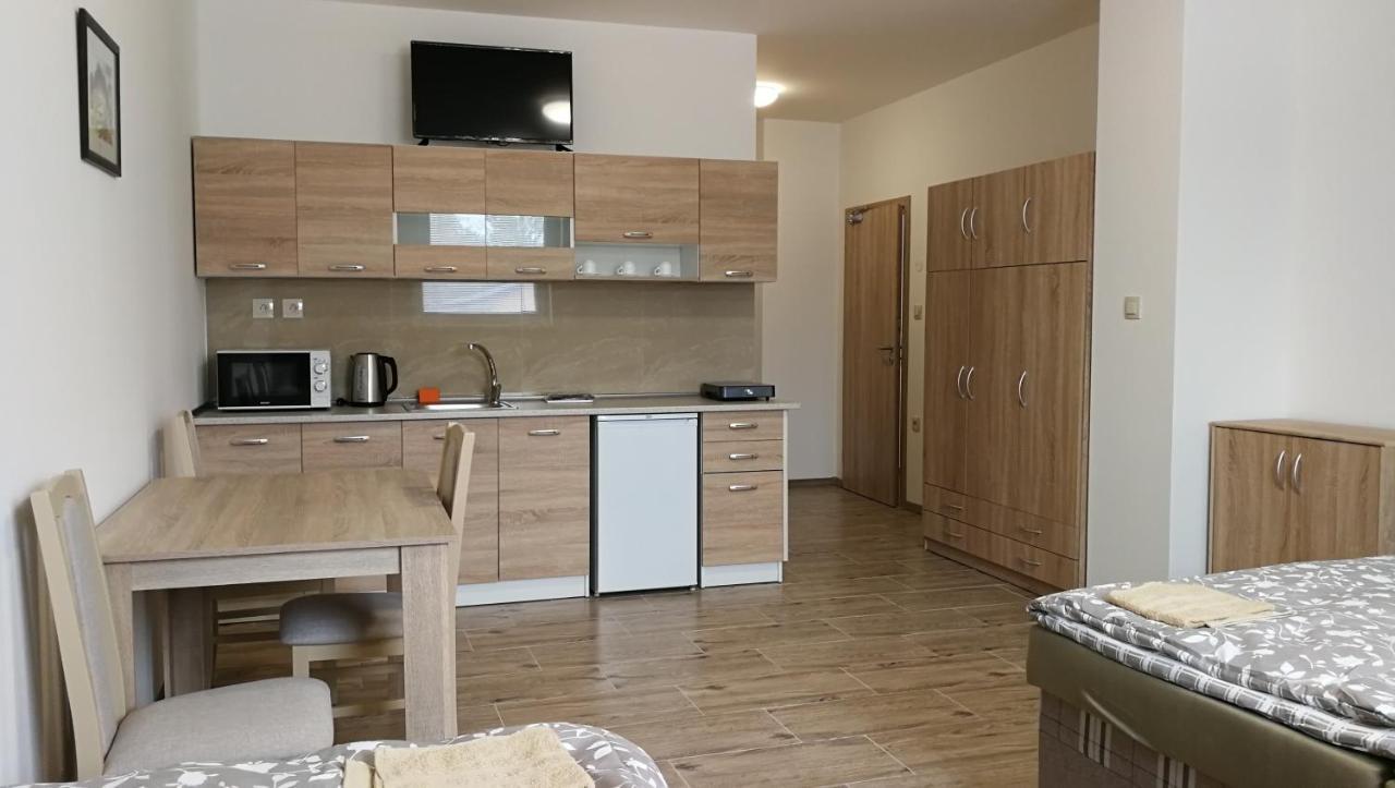 Apartmanove Ubytovanie Vkf Volkovce Εξωτερικό φωτογραφία