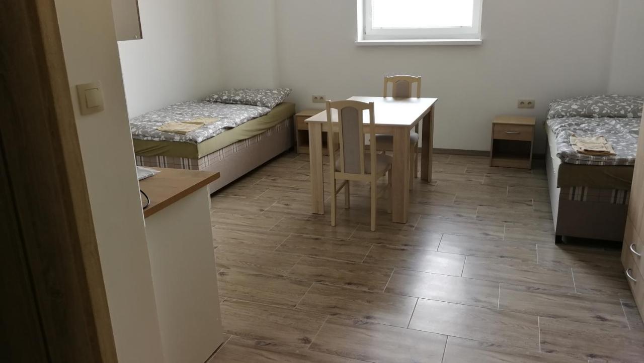 Apartmanove Ubytovanie Vkf Volkovce Εξωτερικό φωτογραφία