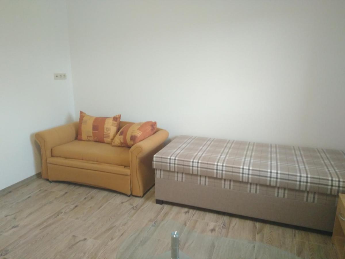 Apartmanove Ubytovanie Vkf Volkovce Εξωτερικό φωτογραφία